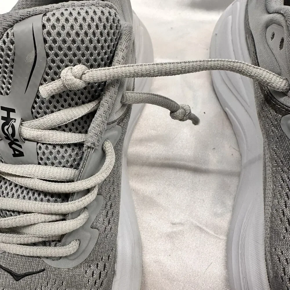 Hoka One One this eyelets 42